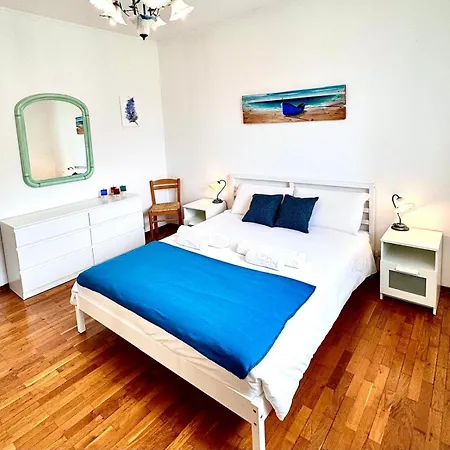 Casa Viola - Near The Apartmán