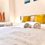Casa Viola - Near The *